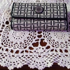 Tommy Hilfiger Wallet